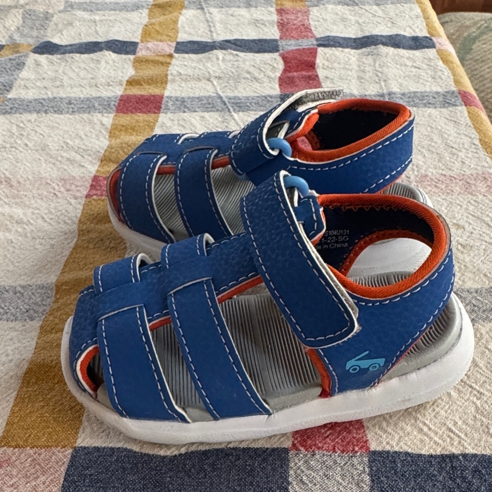 See Kai Run Cyrus Flexirun Sandals